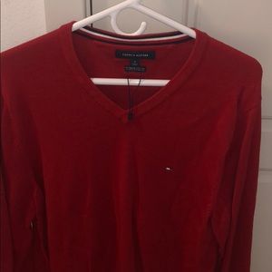 TOMMY HILFIGER LONG SLEEVE V NECK SWEATER